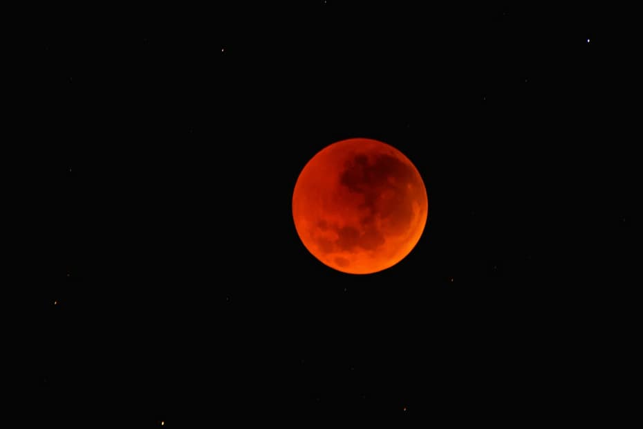 red moon